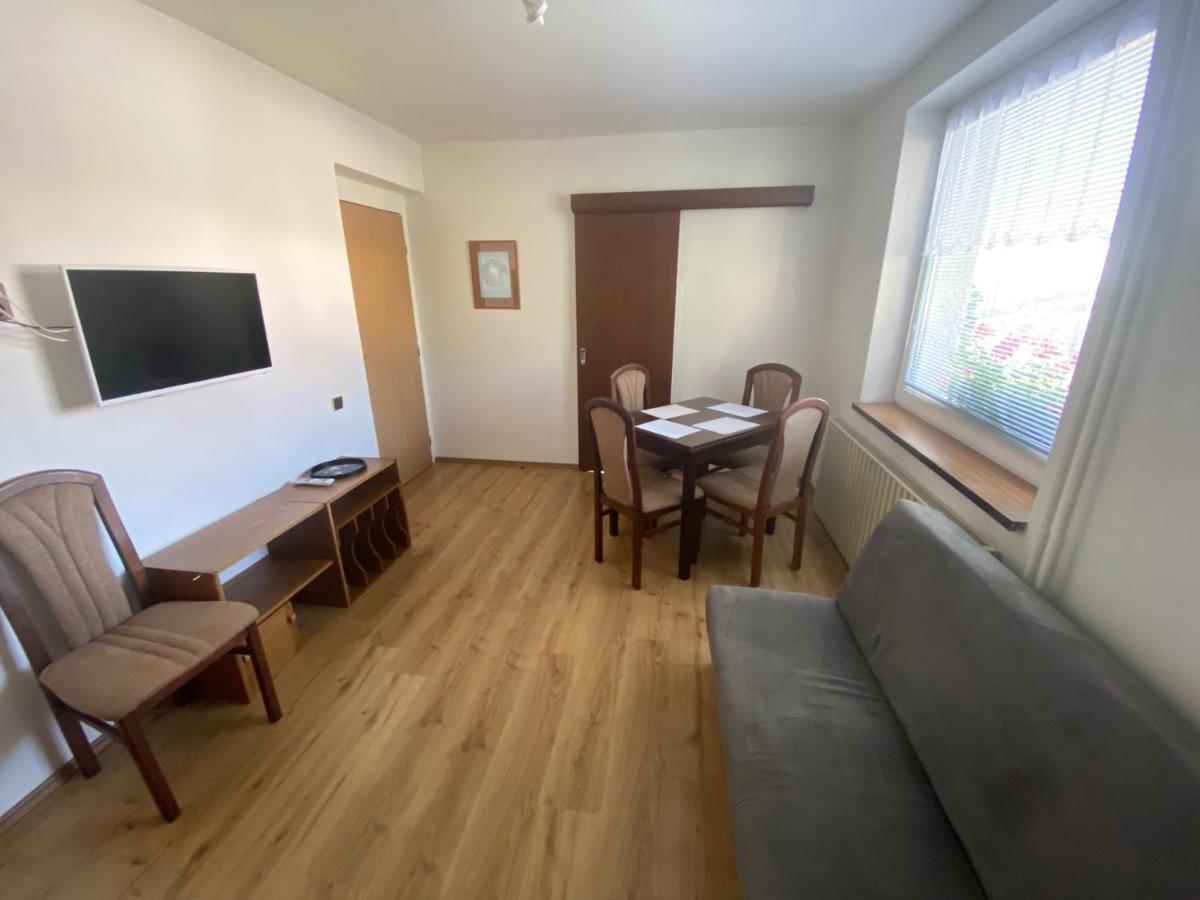 Penzion V Kolonce Strážné Exterior foto