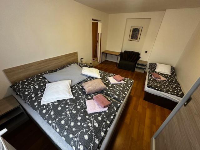 Penzion V Kolonce Strážné Exterior foto
